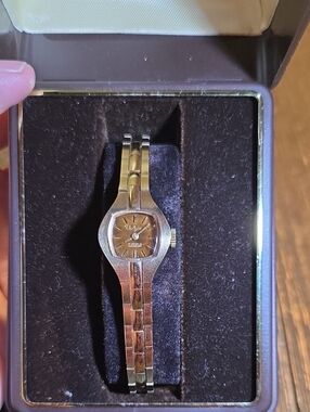 Women's Gold-Tone Linked Bracelet Watch -Swiss Made